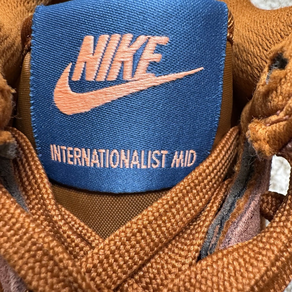 Nike Womens Size 7 Internationalist Mid‎ Suede Overlay Sneakers - Picture 6 of 14